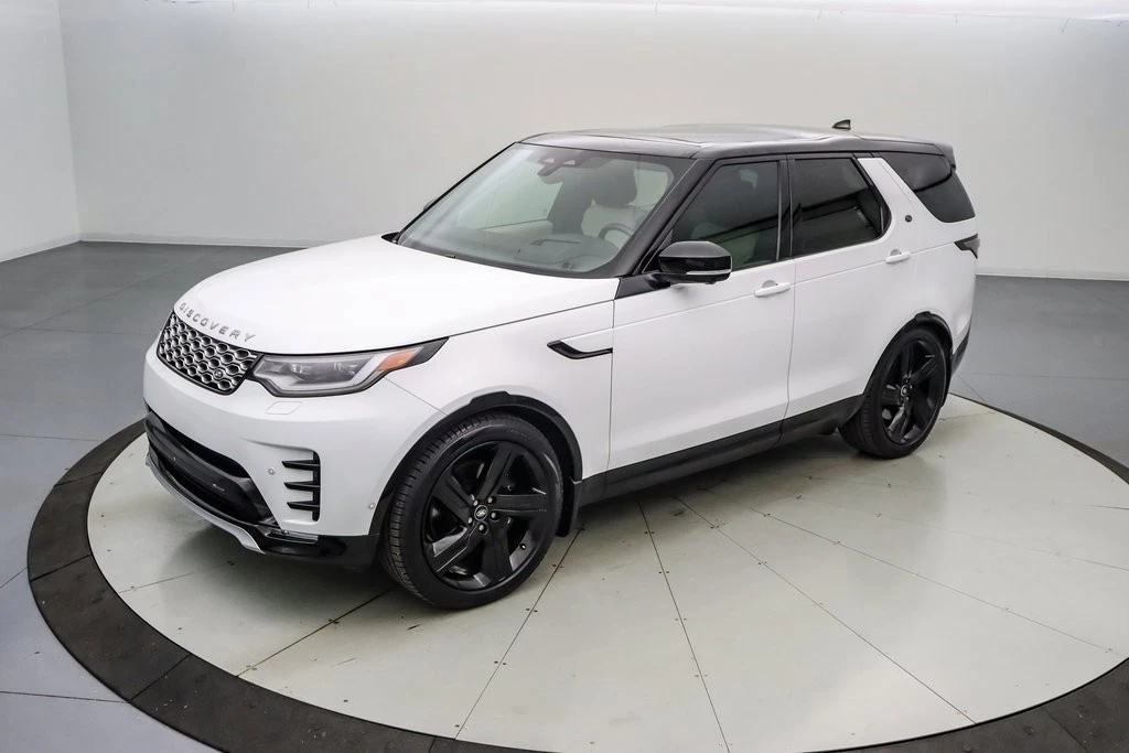 2023 Land Rover Discovery 5th Gen - Image 9 of 21