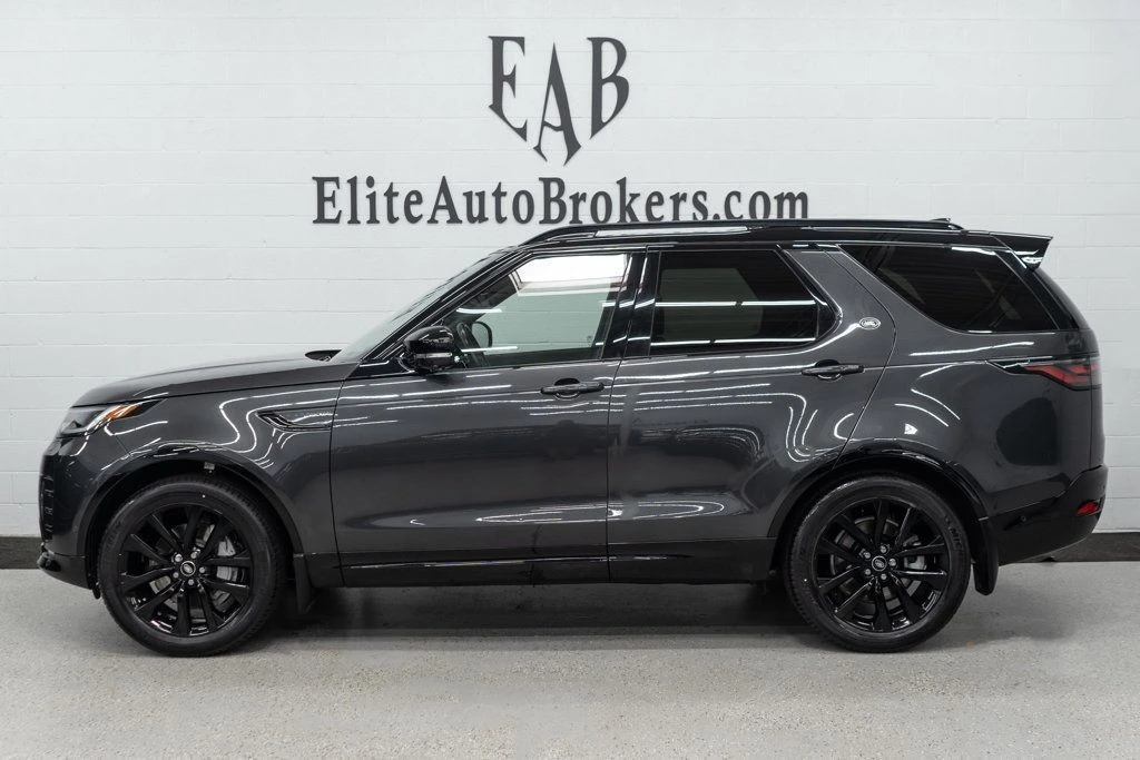 2023 Land Rover Discovery 5th Gen - Image 2 of 12
