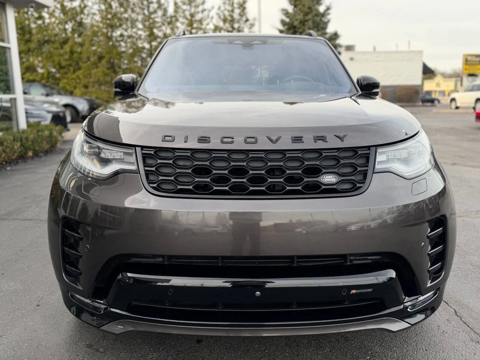 2023 Land Rover Discovery 5th Gen - Image 7 of 21
