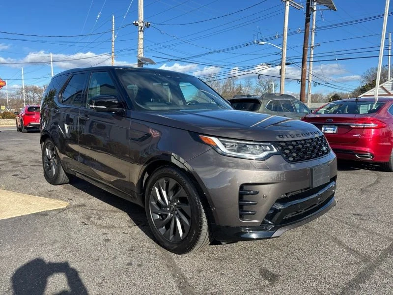 2023 Land Rover Discovery 5th Gen - Image 10 of 12