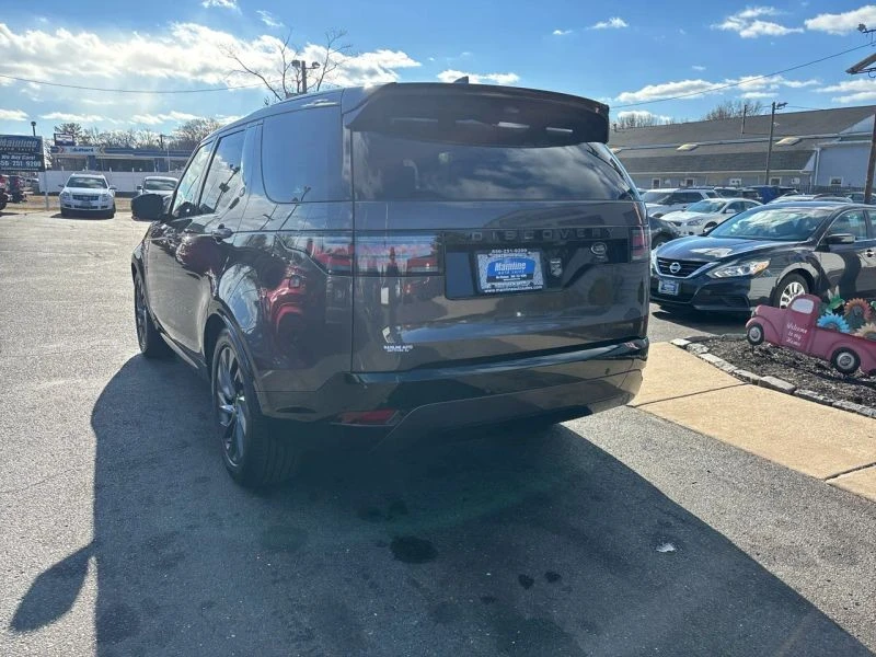 2023 Land Rover Discovery 5th Gen - Image 4 of 12