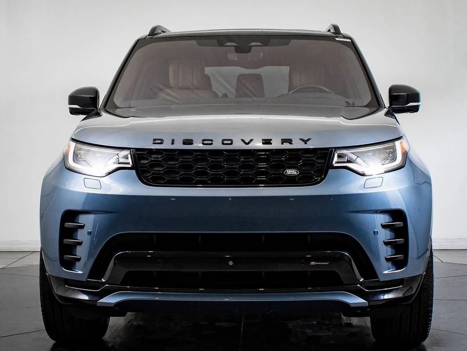 2023 Land Rover Discovery 5th Gen - Image 2 of 21