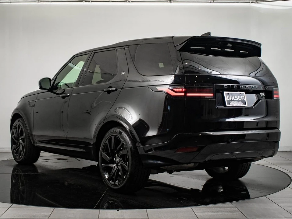2023 Land Rover Discovery 5th Gen - Image 6 of 21