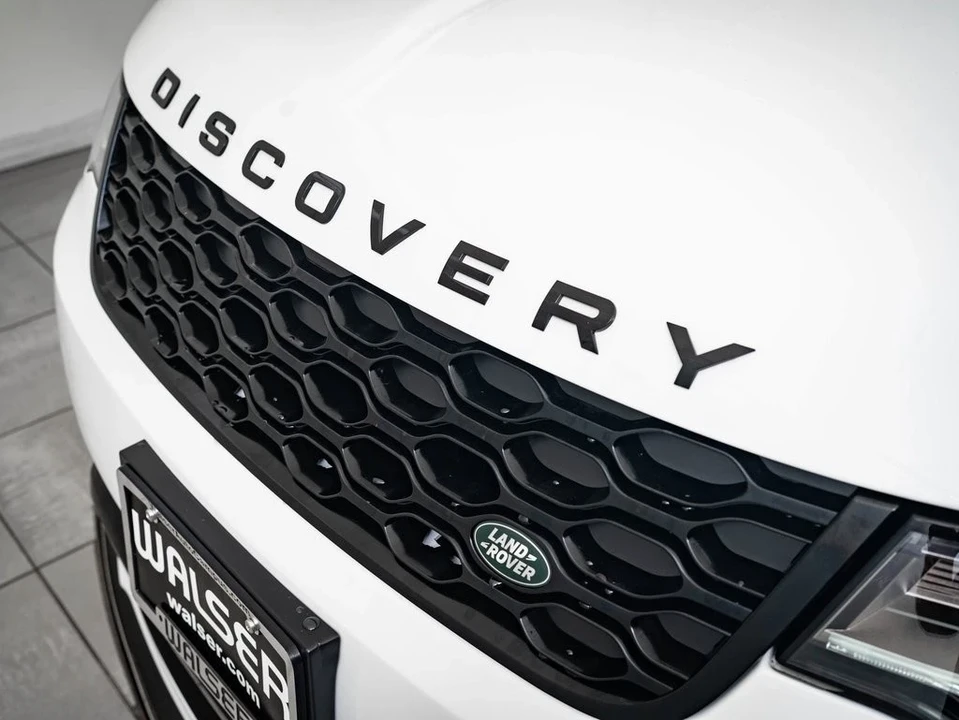 2023 Land Rover Discovery 5th Gen - Image 3 of 21