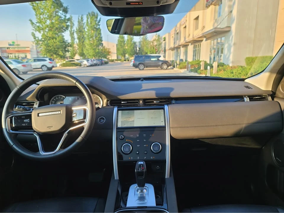 2023 Land Rover Discovery Sport - Image 6 of 12