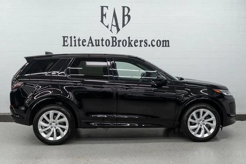 2023 Land Rover Discovery 5th Gen - Image 5 of 12