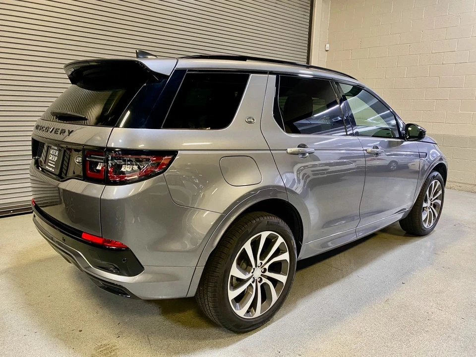 2023 Land Rover Discovery 5th Gen - Image 8 of 21