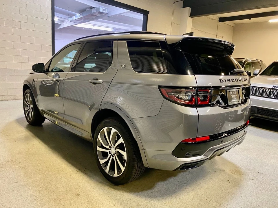 2023 Land Rover Discovery 5th Gen - Image 6 of 21