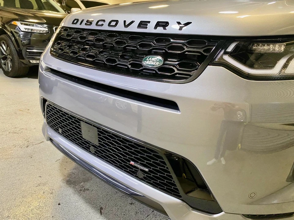 2023 Land Rover Discovery 5th Gen - Image 21 of 21