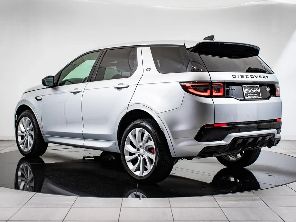 2023 Land Rover Discovery 5th Gen - Image 6 of 21