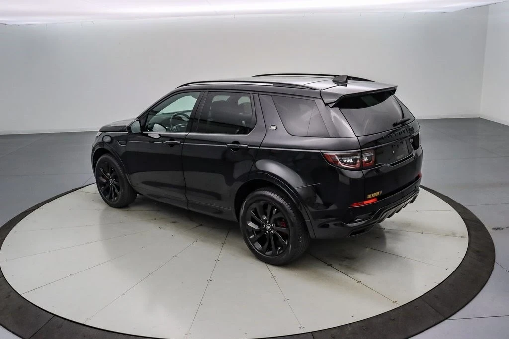 2023 Land Rover Discovery 5th Gen - Image 7 of 21