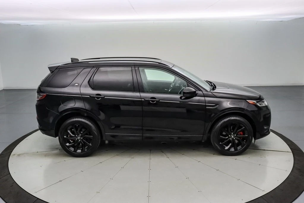 2023 Land Rover Discovery 5th Gen - Image 4 of 21