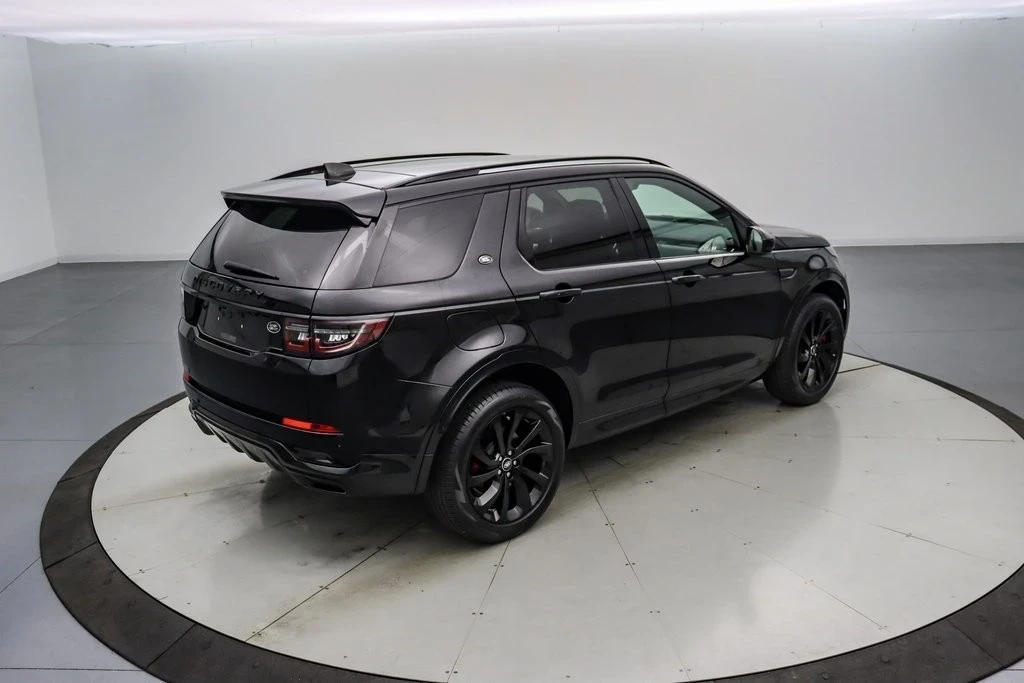 2023 Land Rover Discovery 5th Gen - Image 5 of 21