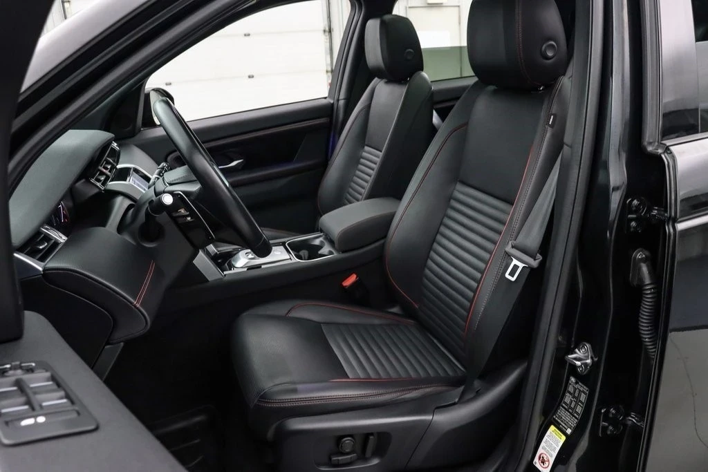 2023 Land Rover Discovery 5th Gen - Image 12 of 21