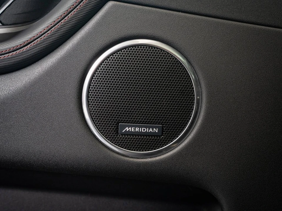 2023 Land Rover Discovery 5th Gen - Image 21 of 21