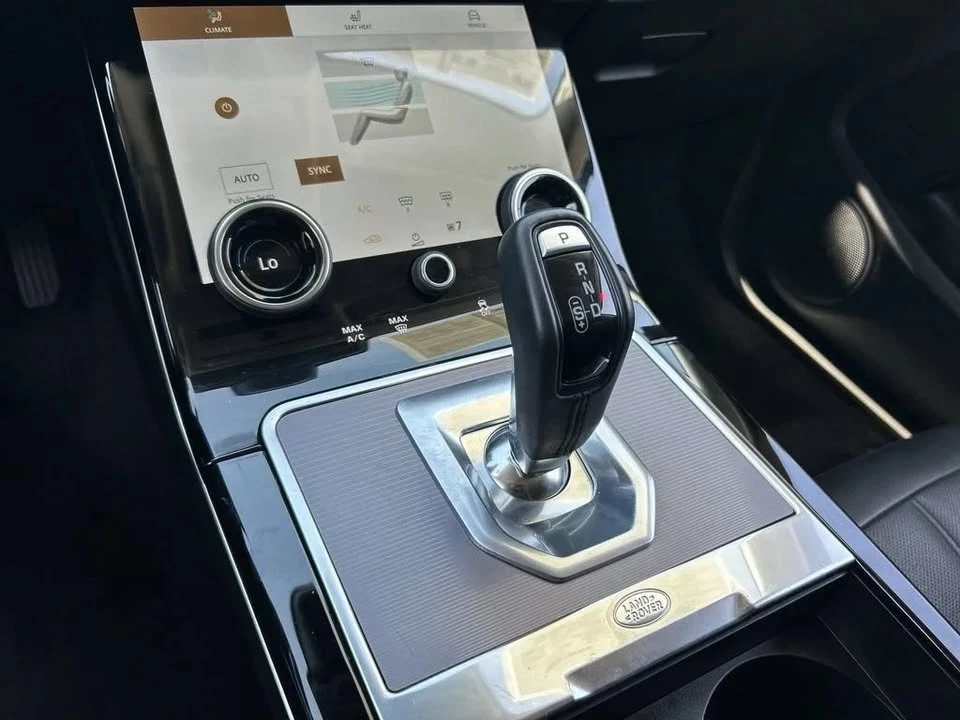 2023 Land Rover Range Rover Evoque 2nd Gen - Image 16 of 20