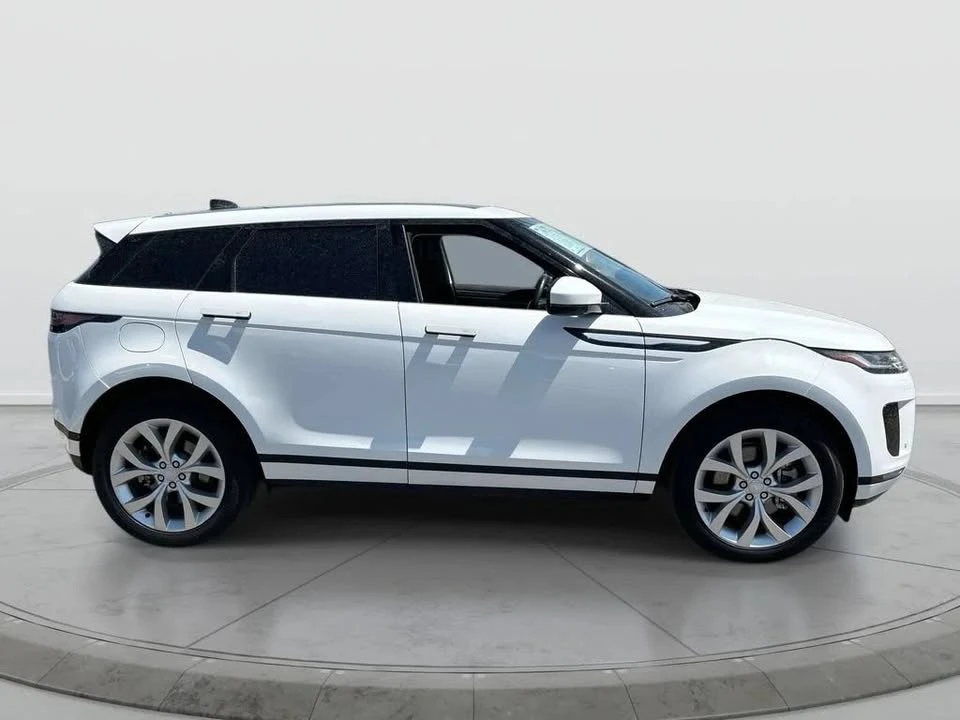 2023 Land Rover Range Rover Evoque 2nd Gen - Image 9 of 20