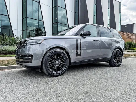 2023 Land Rover Range Rover SE