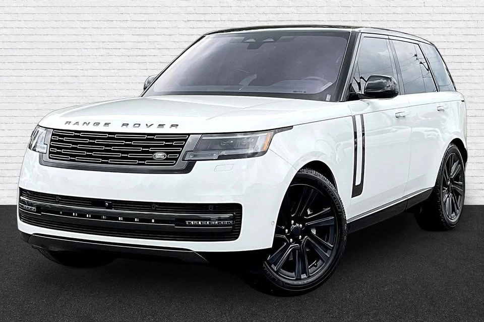 2023 Land Rover Range Rover L460 - Image 3 of 19