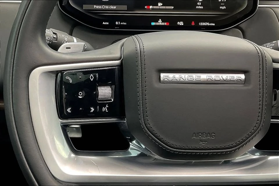2023 Land Rover Range Rover L460 - Image 9 of 19