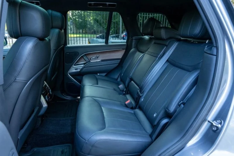 2023 Land Rover Range Rover L460 - Image 14 of 20