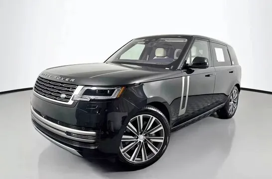 2023 Land Rover Range Rover 4.0 SE Sport Utility 4D
