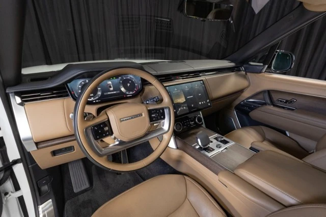2023 Land Rover Range Rover L460 - Image 5 of 24