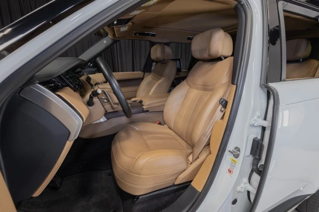 2023 Land Rover Range Rover L460 - Image 3 of 24
