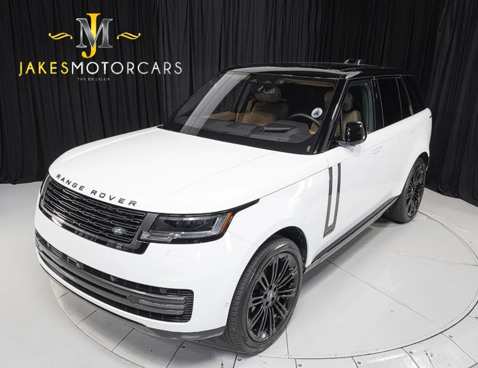 2023 Land Rover Range Rover L460 - Image 19 of 31