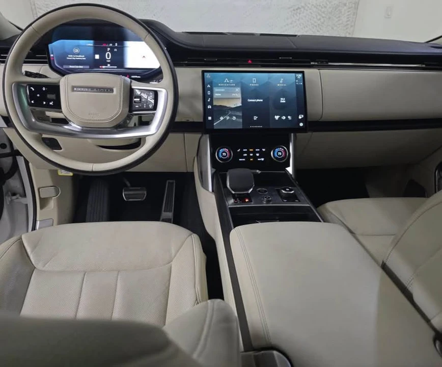 2023 Land Rover Range Rover L460 - Image 6 of 10