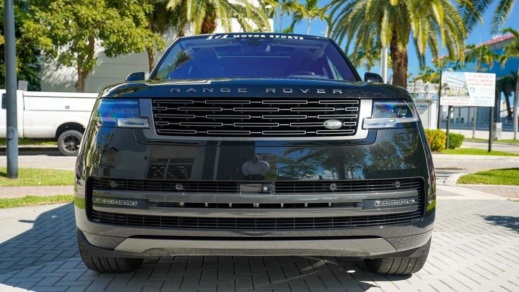 2023 Land Rover Range Rover L460 - Image 5 of 31