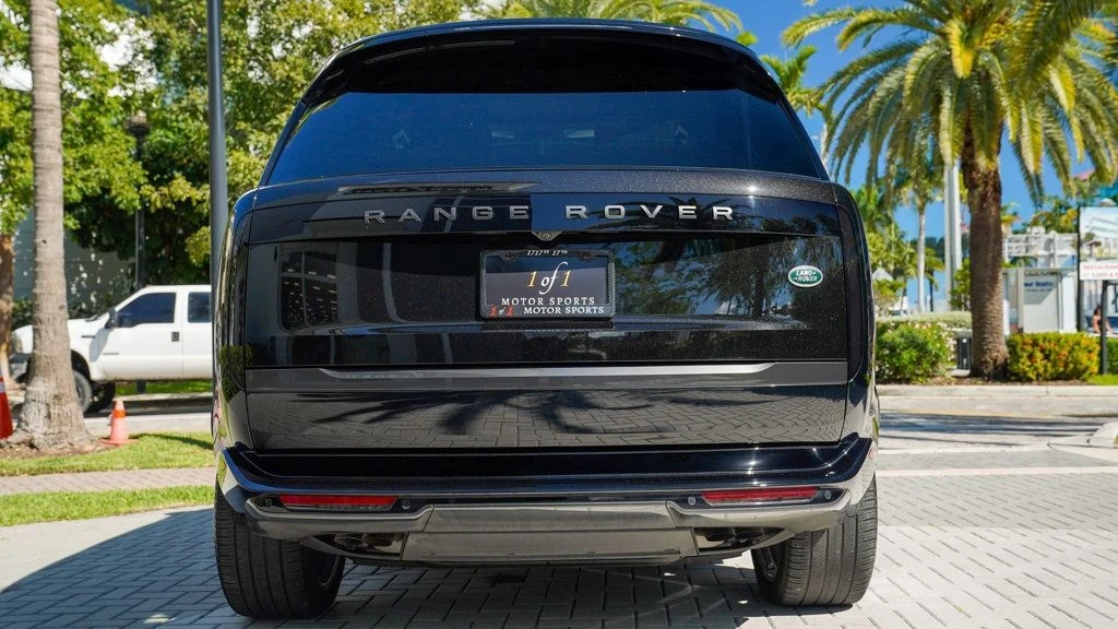 2023 Land Rover Range Rover L460 - Image 20 of 21