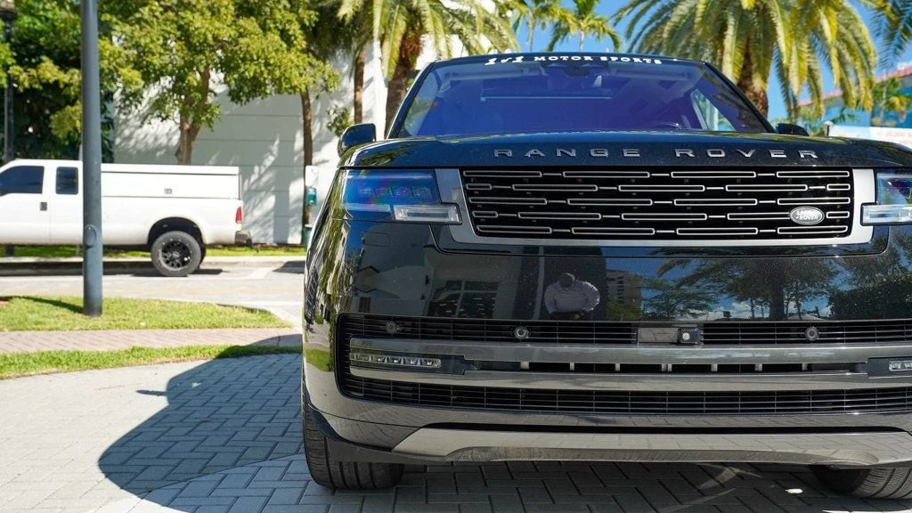 2023 Land Rover Range Rover L460 - Image 4 of 21