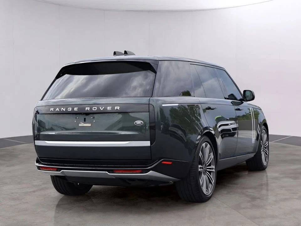 2023 Land Rover Range Rover L460 - Image 5 of 20