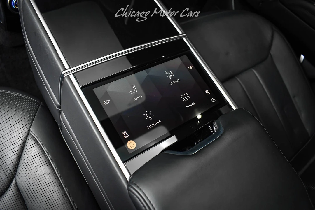 2023 Land Rover Range Rover L460 - Image 29 of 31