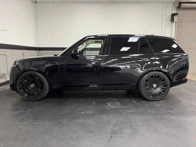 2023 Land Rover Range Rover L460 - Image 9 of 31