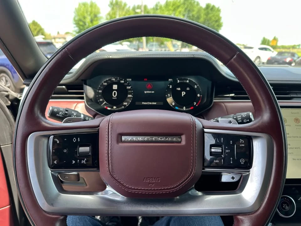 2023 Land Rover Range Rover L460 - Image 18 of 20