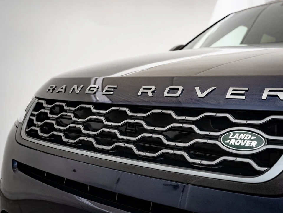 2023 Land Rover Range Rover L460 - Image 3 of 21