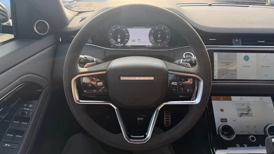 2023 Land Rover Range Rover Evoque 2nd Gen - Image 15 of 20