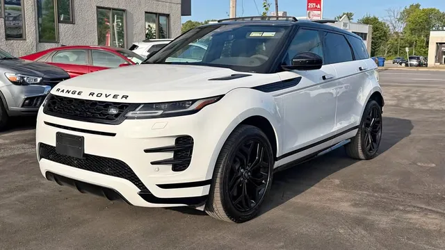 2023 Land Rover Range Rover Evoque HST