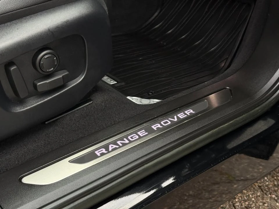 2023 Land Rover Range Rover Evoque 2nd Gen - Image 17 of 20