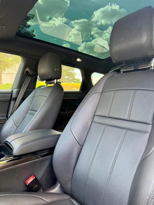 2023 Land Rover Range Rover Evoque 2nd Gen - Image 9 of 10