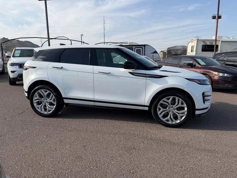 2023 Land Rover Range Rover Evoque 2nd Gen - Image 4 of 17