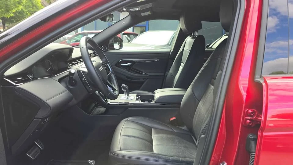 2023 Land Rover Range Rover Evoque 2nd Gen - Image 16 of 19