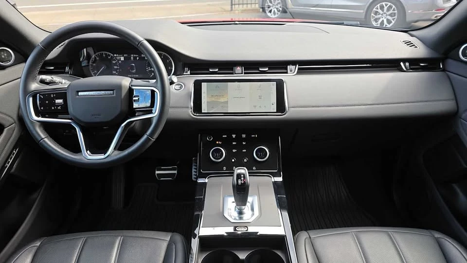 2023 Land Rover Range Rover Evoque 2nd Gen - Image 14 of 19