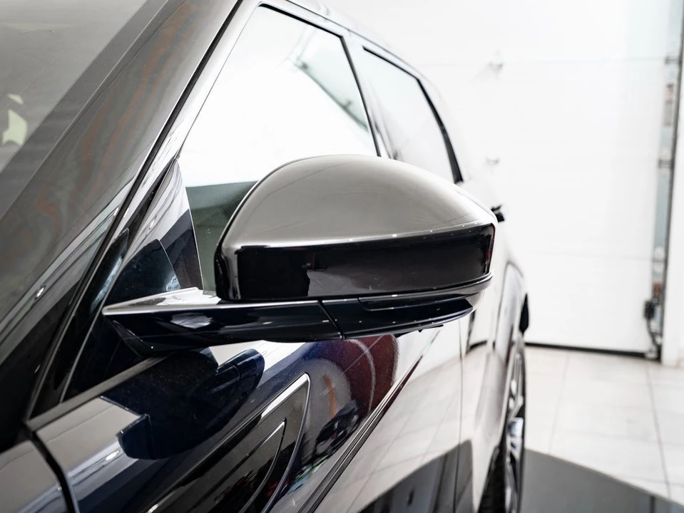 2023 Land Rover Range Rover Evoque 2nd Gen - Image 13 of 21
