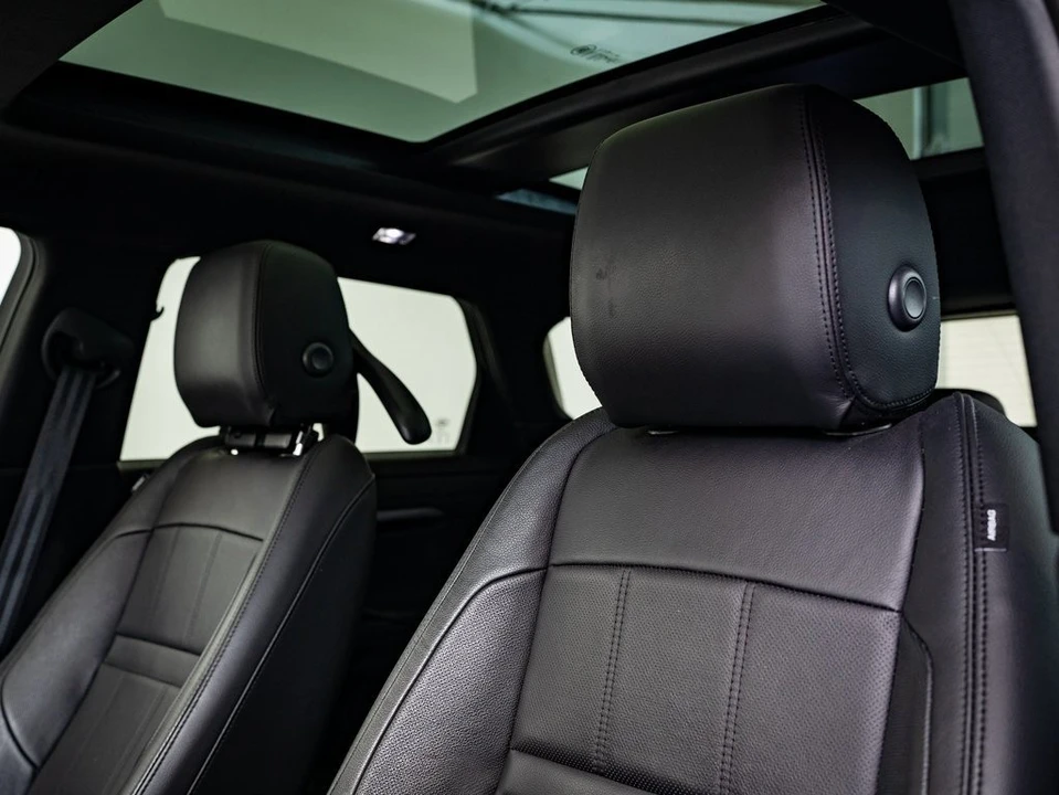 2023 Land Rover Range Rover Evoque 2nd Gen - Image 19 of 21