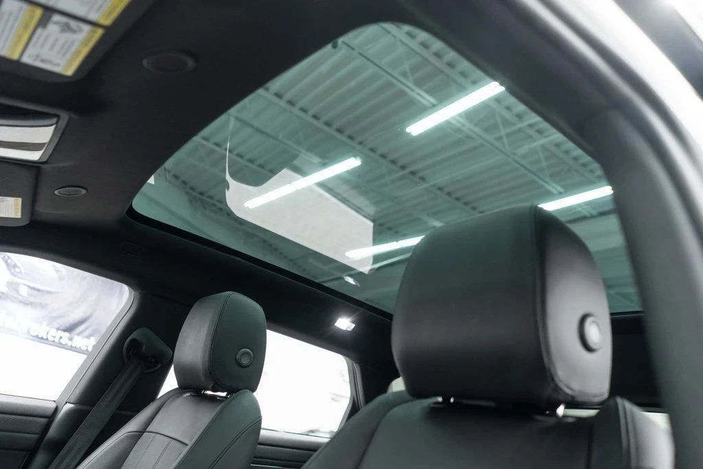 2023 Land Rover Range Rover Evoque 2nd Gen - Image 9 of 12