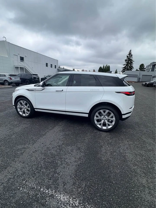 2023 Land Rover Range Rover Evoque 2nd Gen - Image 7 of 12