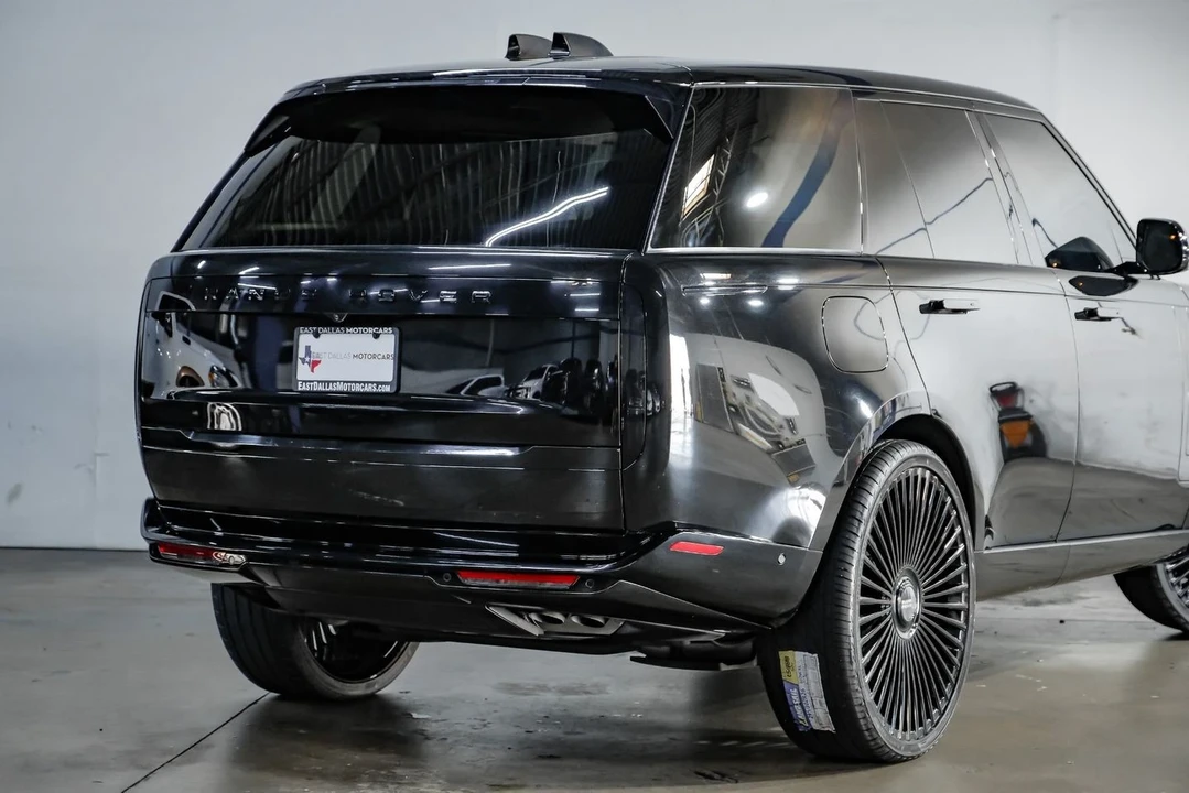 2023 Land Rover Range Rover L460 - Image 12 of 12